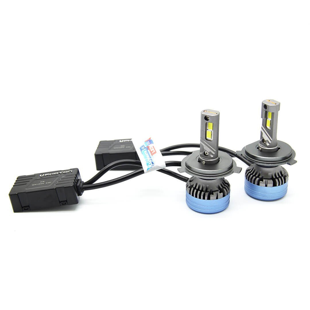 ULTIMATE%20H4%2012-24V%20LED%20HEADLIGHT